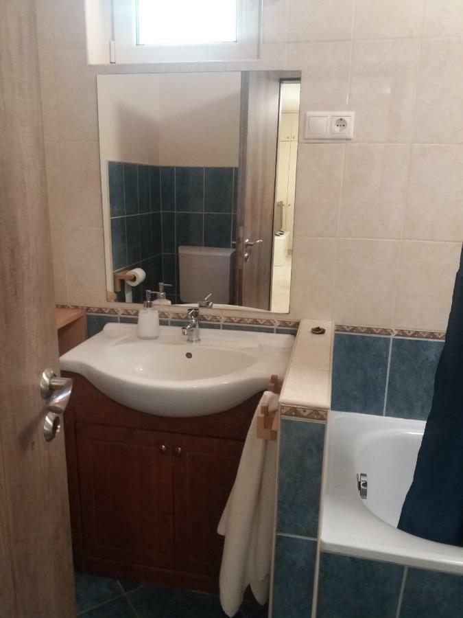 Appartement Centrum Apartman à Szeged Extérieur photo