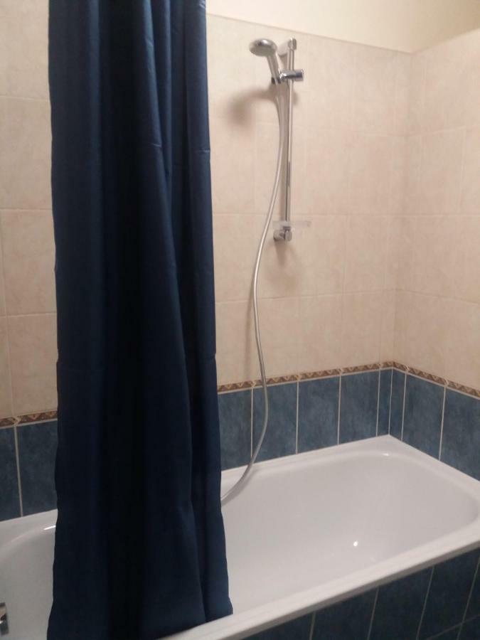 Appartement Centrum Apartman à Szeged Extérieur photo